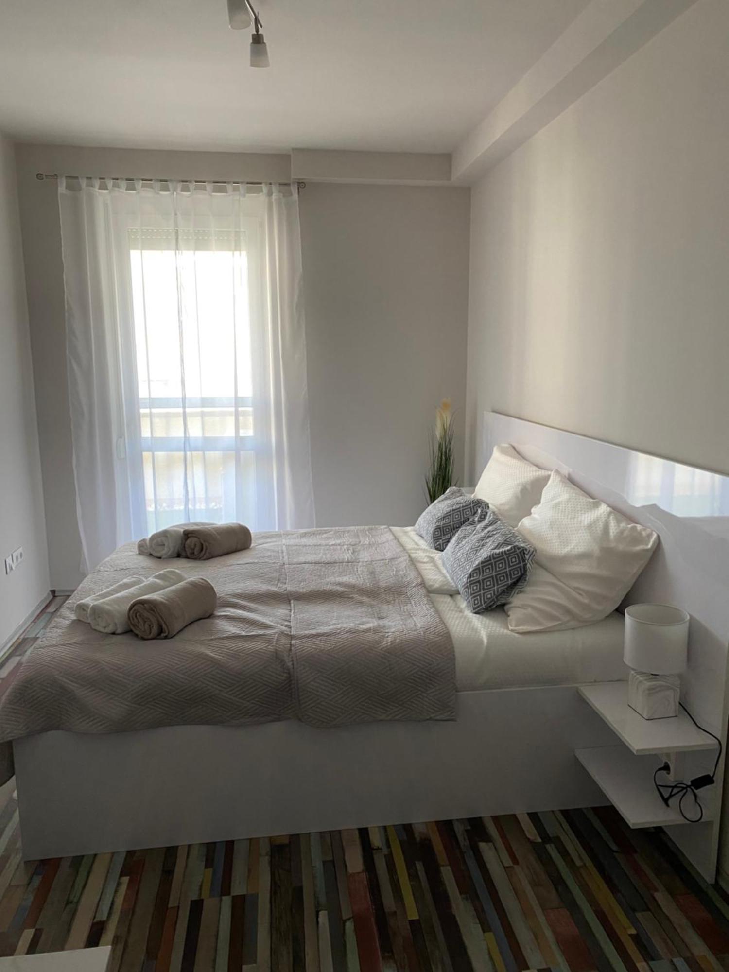 Montana Apartman มิชโคลซ์ ภายนอก รูปภาพ